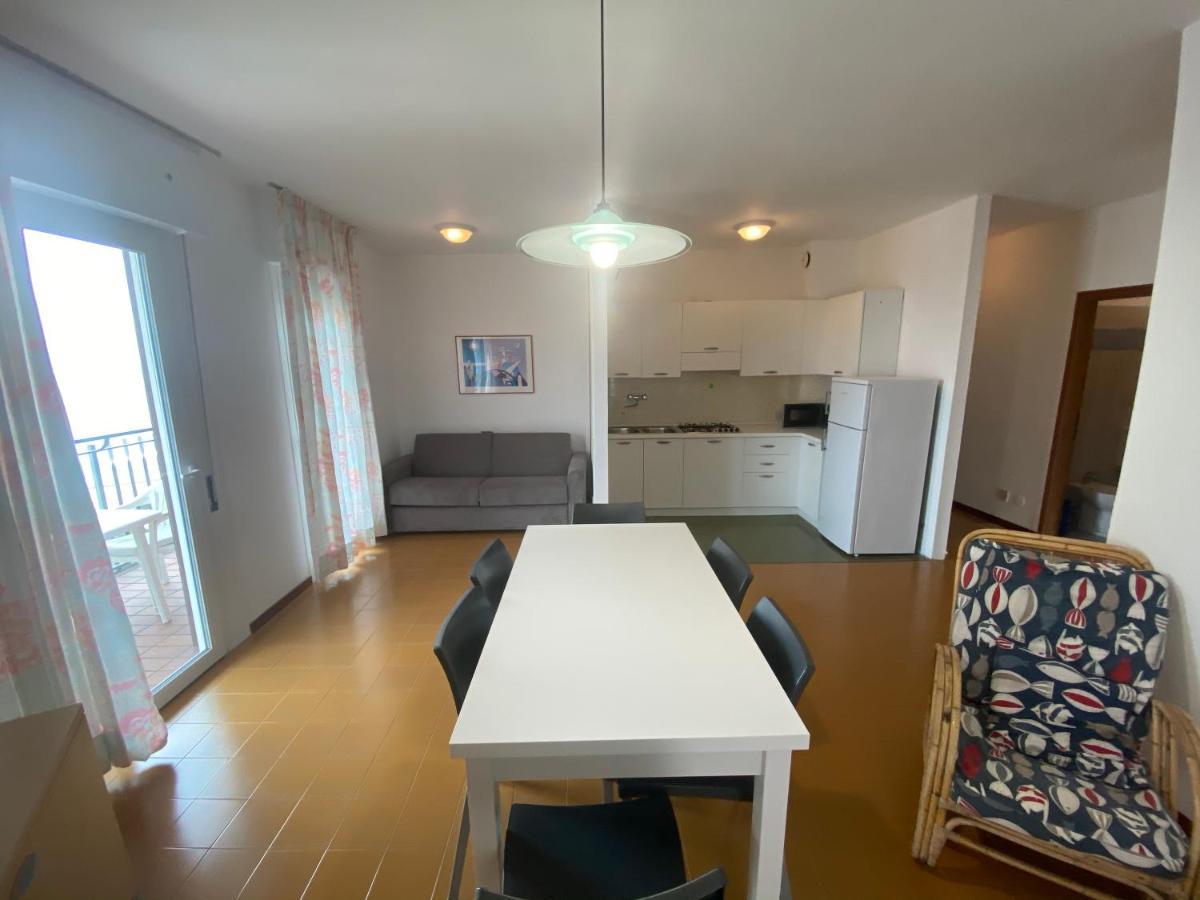 Condominio Aquilone Lignano Sabbiadoro Extérieur photo