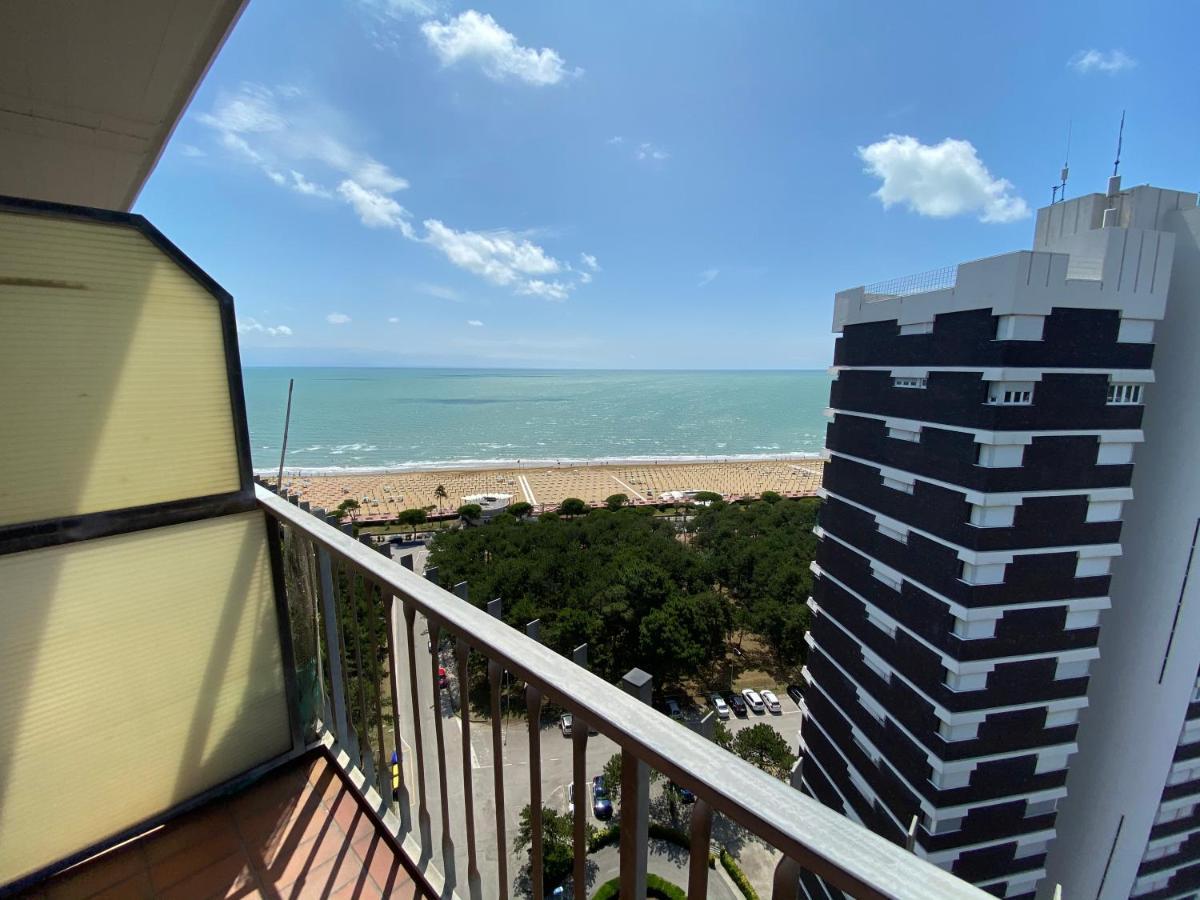 Condominio Aquilone Lignano Sabbiadoro Extérieur photo
